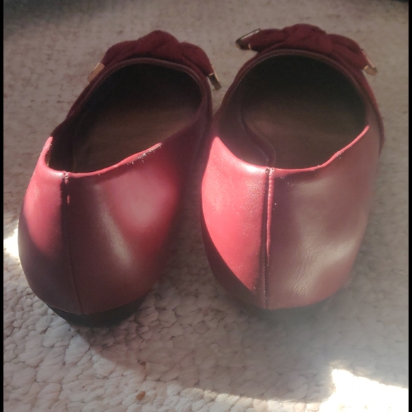 Maroon color Flats - perfect for every day walking - Picture 3 of 3